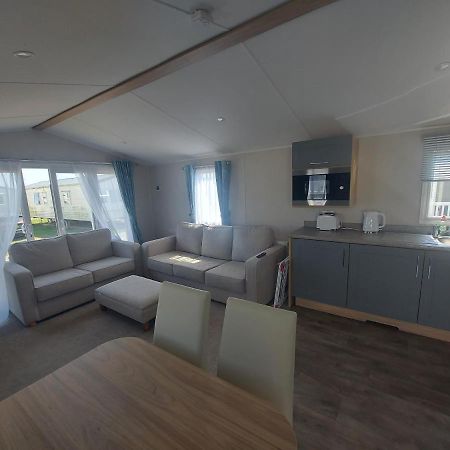 Sophie'S Caravan Camber Luaran gambar