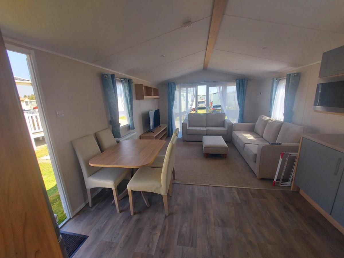 Sophie'S Caravan Camber Luaran gambar